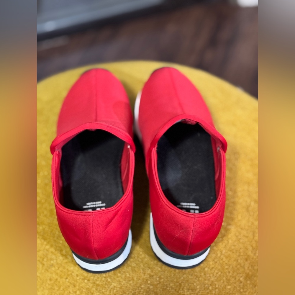 iRi WES I Red Low Top Sneaker – Size 7.5/37.5 – Red - Picture 9 of 9